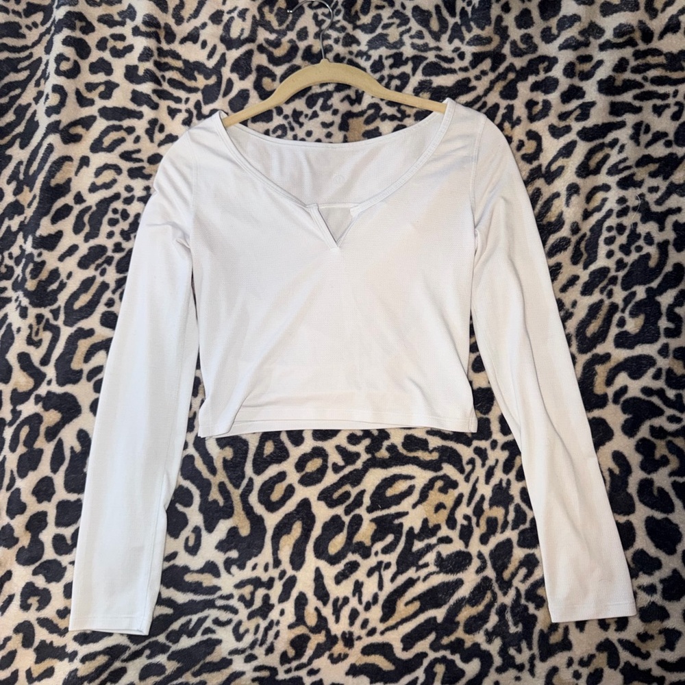 lululemon athletica White Long Sleeve Crop Top